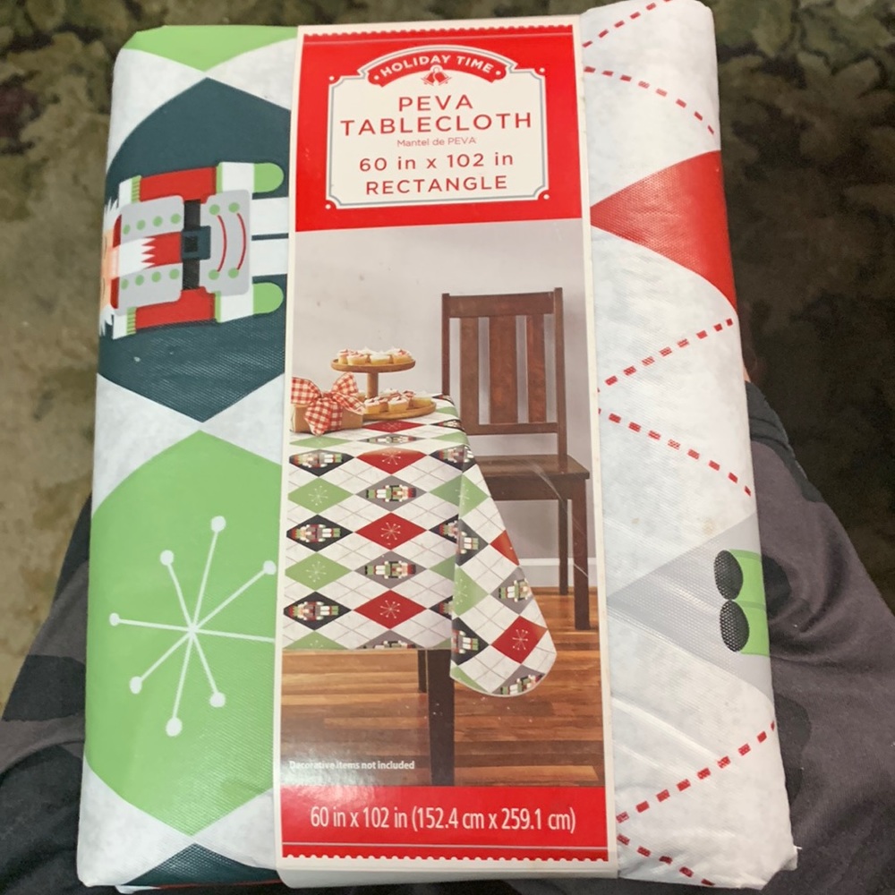 Holiday Time Peva Tablecloth 60in X 102in Rectangle new with tags